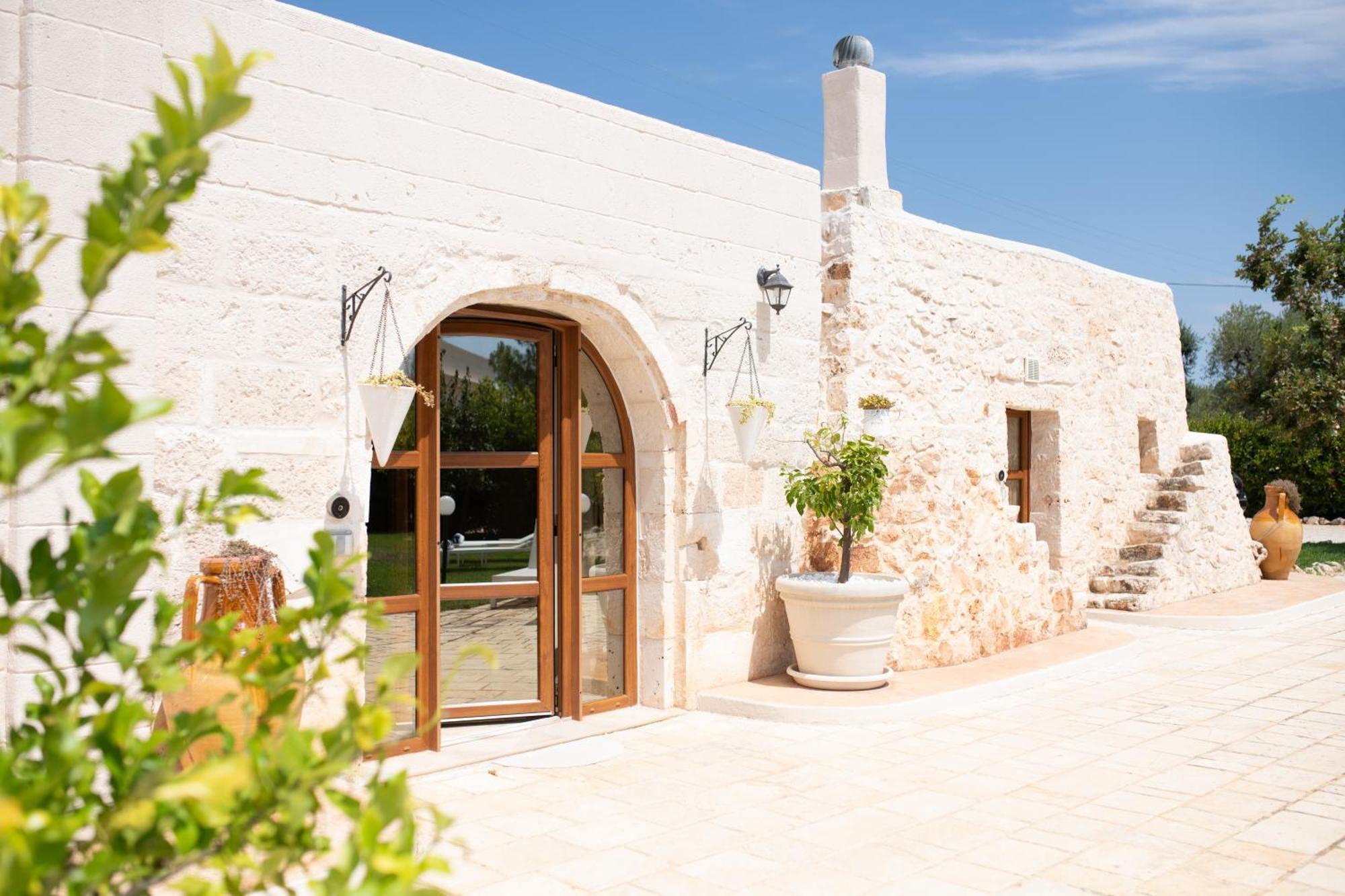 Hasamami Eco Trullo, Ostuni Luxury Suite Exterior photo